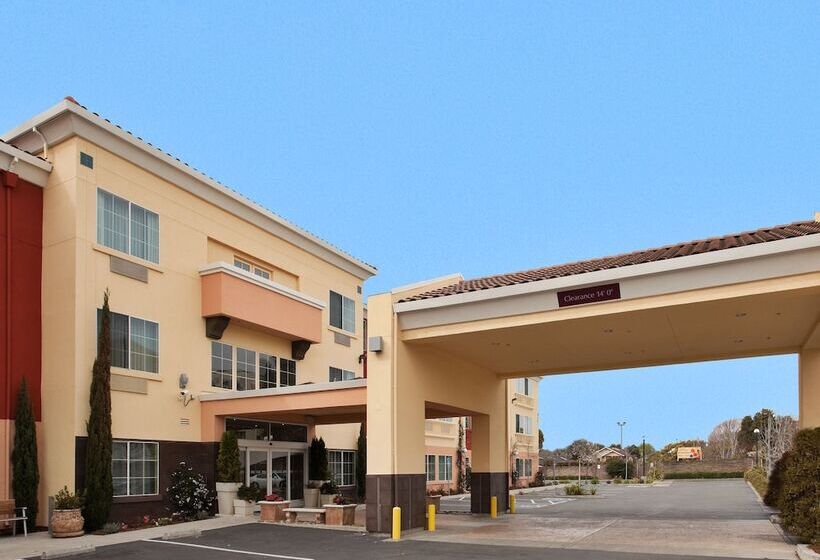 هتل Holiday Inn Express Berkeley, An Ihg