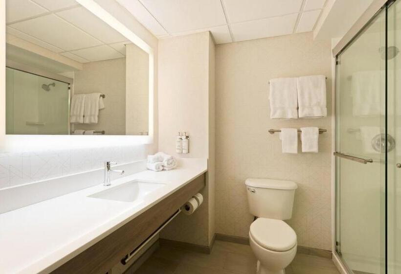 فندق Holiday Inn Express Hauppauge Long Island, An Ihg