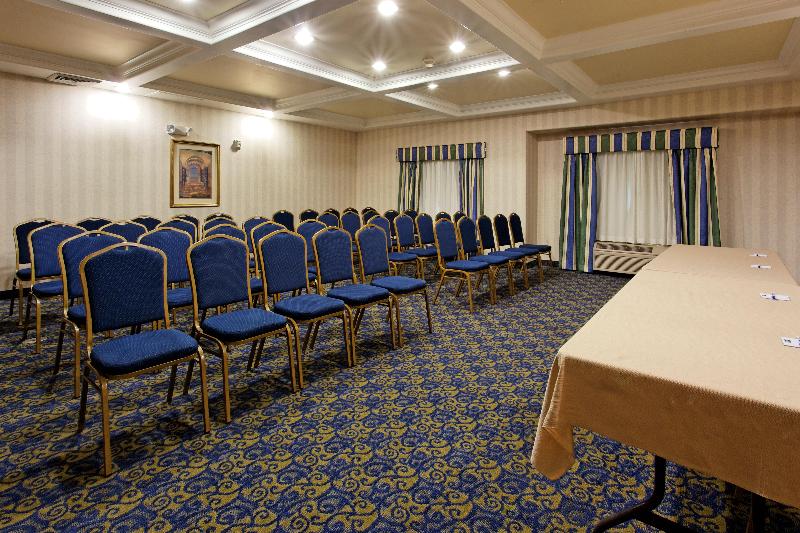 هتل Holiday Inn Express San Pablo   Richmond Area, An Ihg