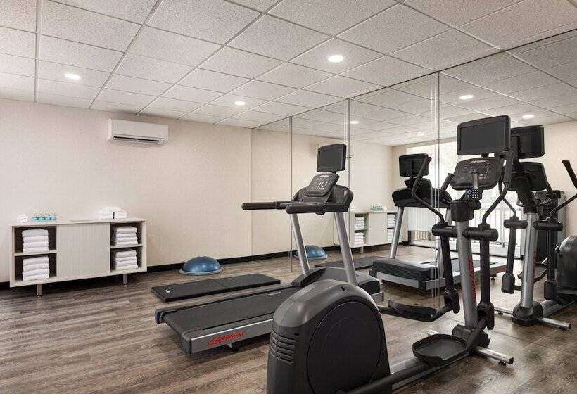 هتل Holiday Inn Express Vero Beach West I 95, An Ihg