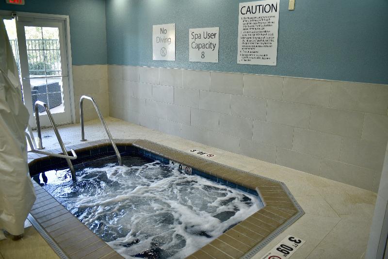 هتل Holiday Inn Express Windsor Sonoma Wine Country, An Ihg