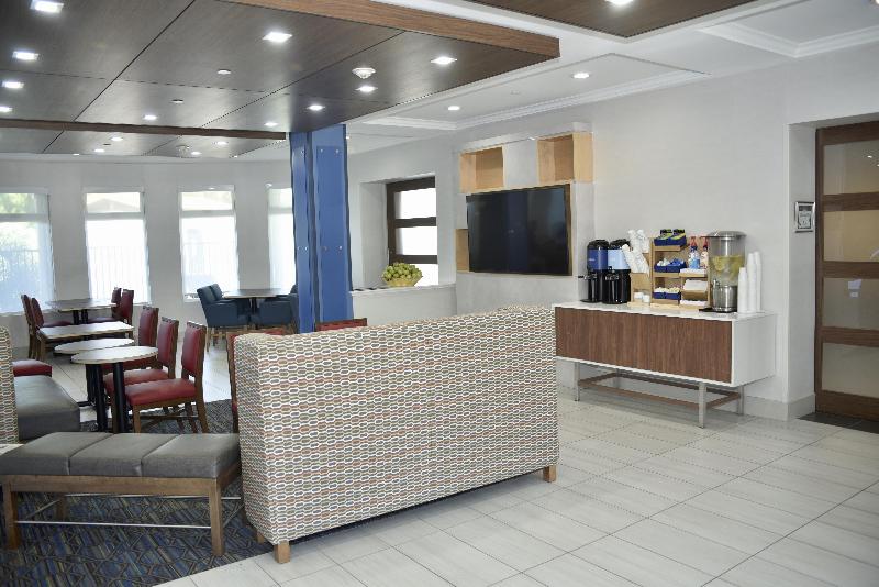 هتل Holiday Inn Express Windsor Sonoma Wine Country, An Ihg