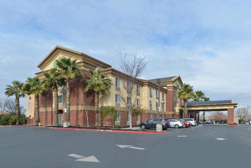 هتل Holiday Inn Express Woodland, An Ihg