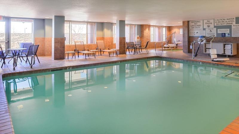 هتل Holiday Inn Express Woodland, An Ihg