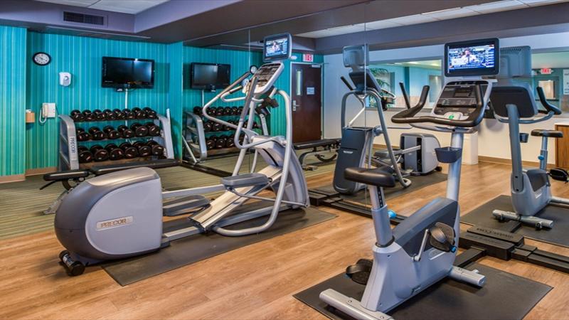 هتل Holiday Inn Express Woodland, An Ihg