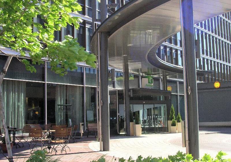 هتل Holiday Inn Helsinki West   Ruoholahti, An Ihg