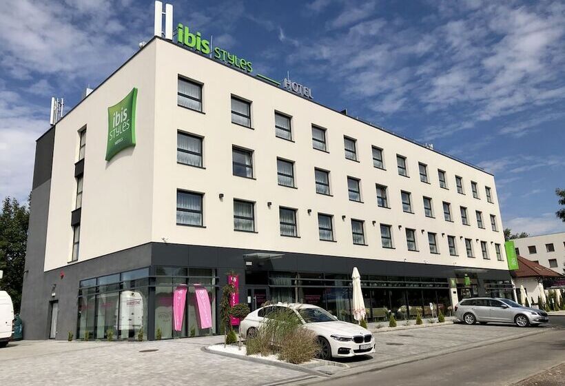 Fotos del hotel Ibis Styles Kraków East:  8