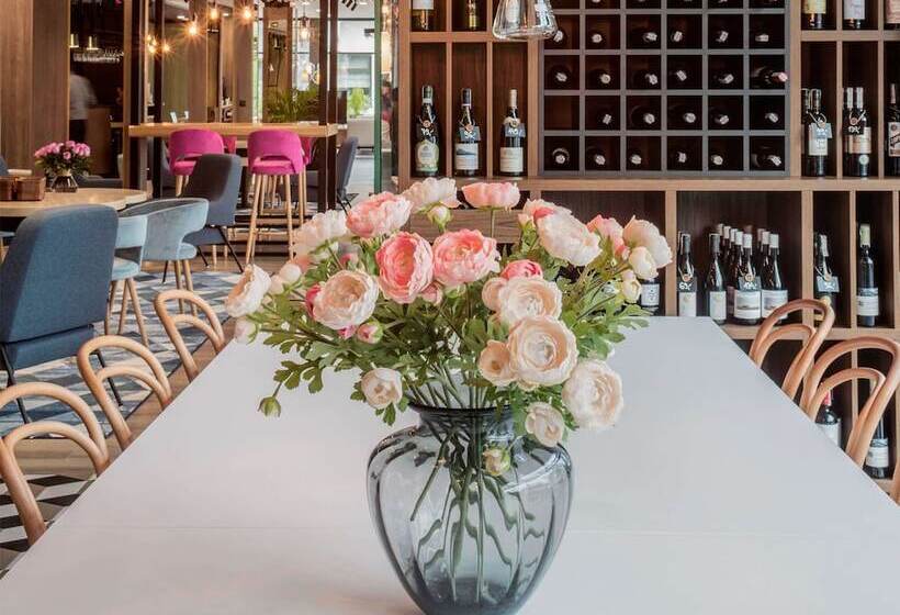 Fotos del hotel Ibis Styles Kraków East:  18