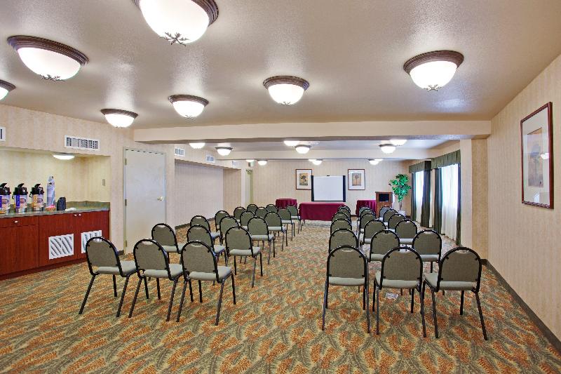 هتل Marguerite South Anaheim   Garden Grove, Trademark Collection By Wyndham