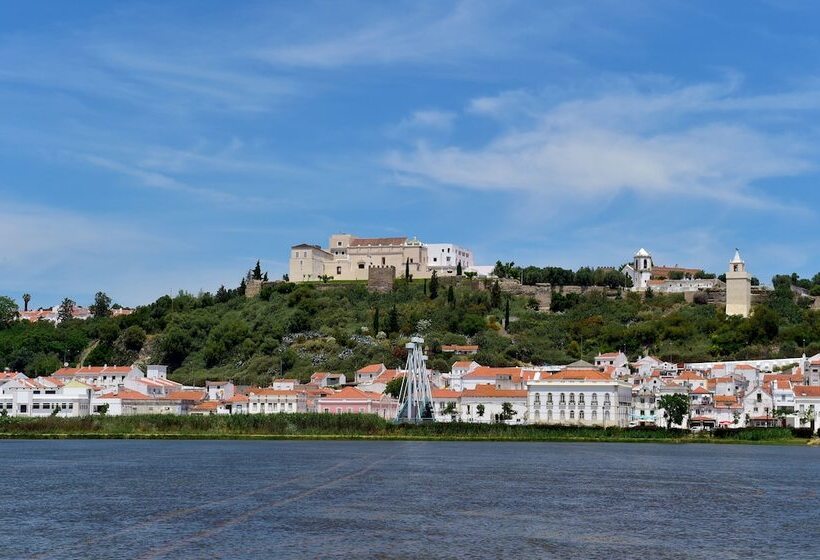 فندق Pousada Castelo De Alcacer Do Sal