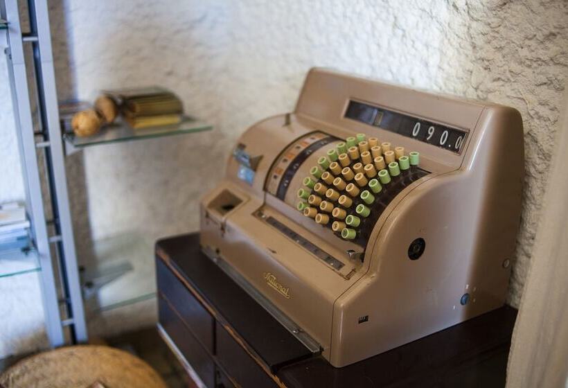 هتل روستایی Cuevas Abuelo Ventura