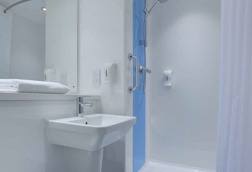 Fotos del hotel Travelodge Barcelona Fira:  13