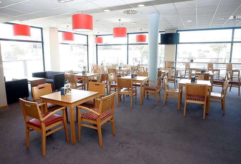 Fotos del hotel Travelodge Barcelona Fira:  10