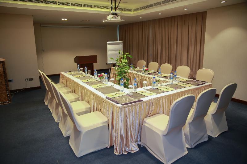 Fotos del hotel Versailles By Raviz:  14