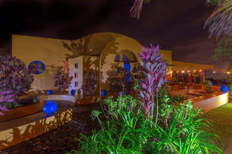هتل Xandari Resort & Spa