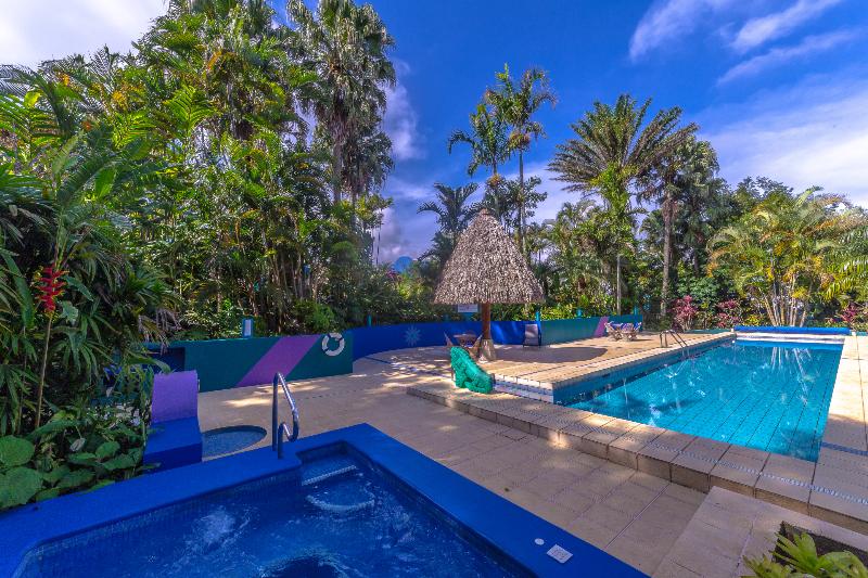 هتل Xandari Resort & Spa
