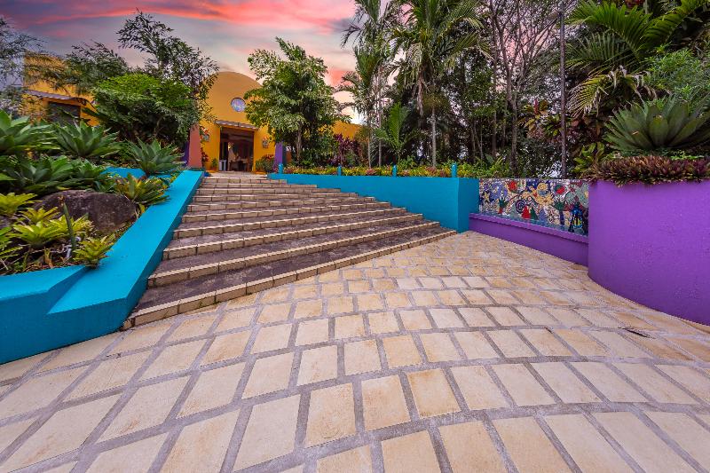هتل Xandari Resort & Spa
