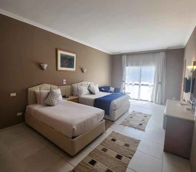 هتل Zya Regina Resort And Aqua Park Hurghada