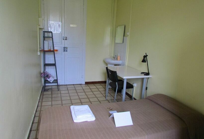 פנסיון Barcelona City Ramblas