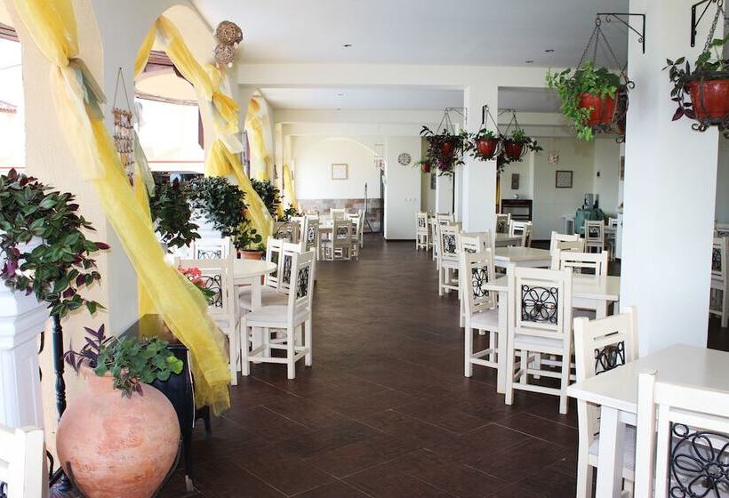 Royal Bay Hotel – All Inclusive