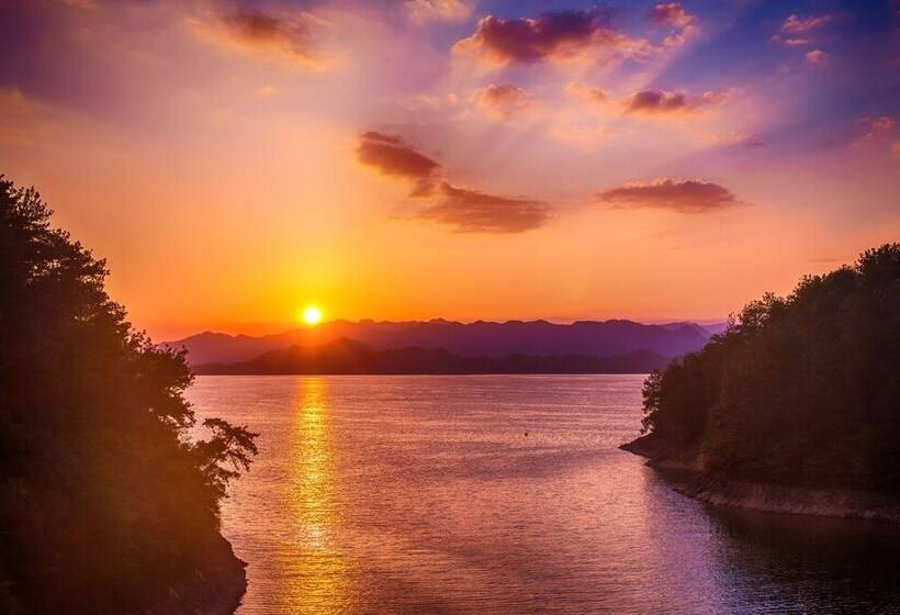 호텔 Bright Qiandaolake Resort