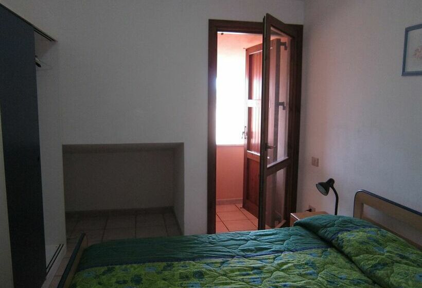 Apartamentos Brezza Marina