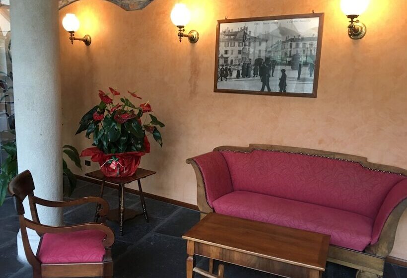 هتل Albergo Le Due Corti