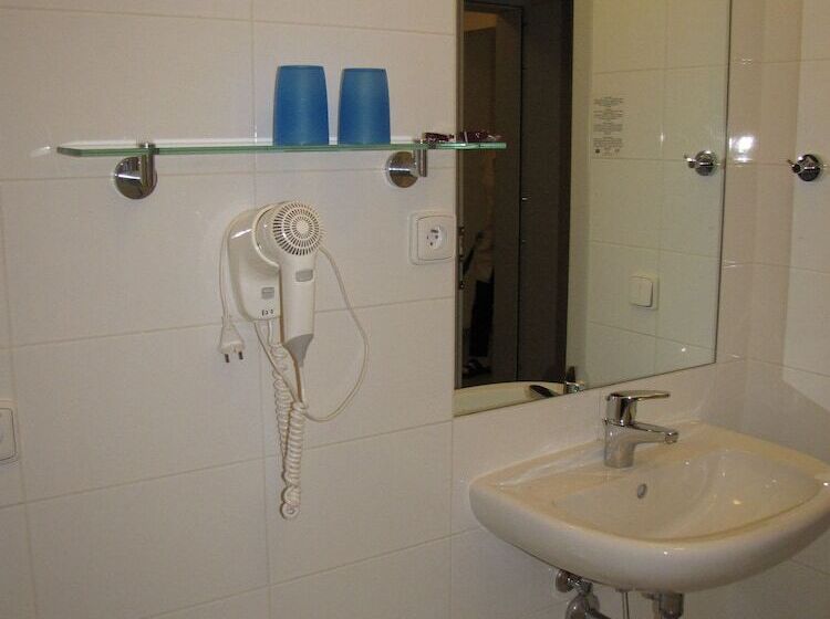 Fotos del hotel Apart Austria Suites:  12