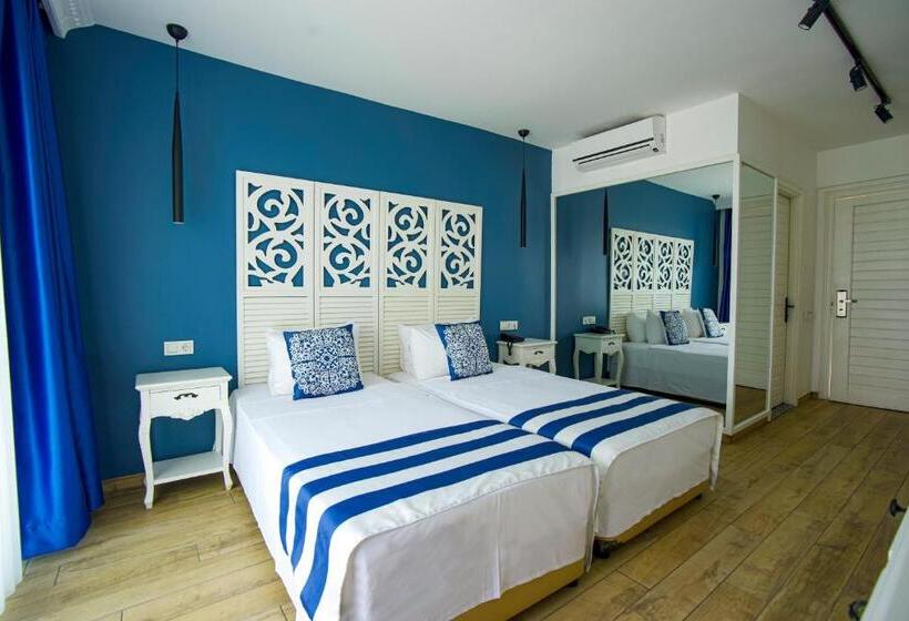 هتل Blue Dreams Resort Bodrum Ultra All Inclusive