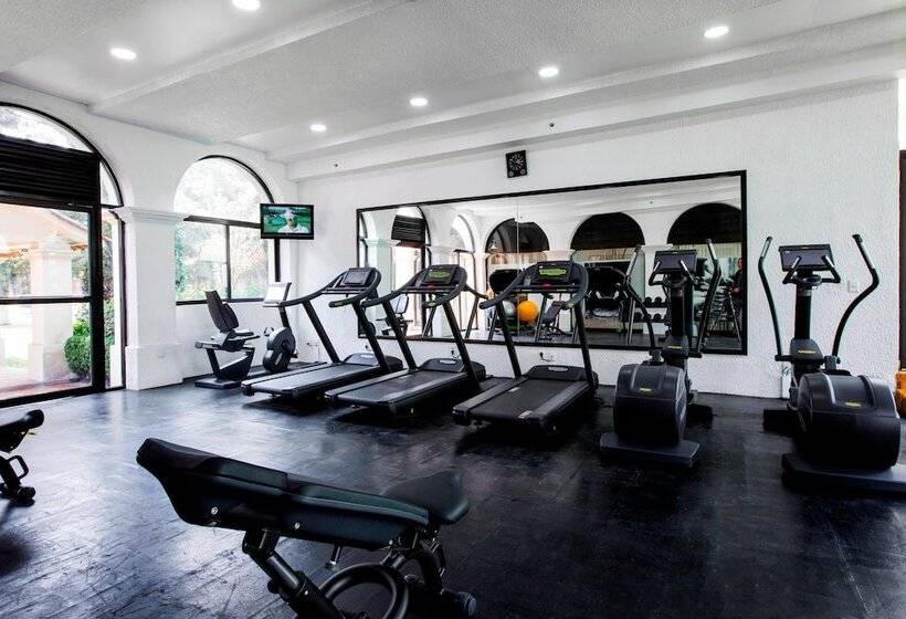 هتل Courtyard Toluca Airport