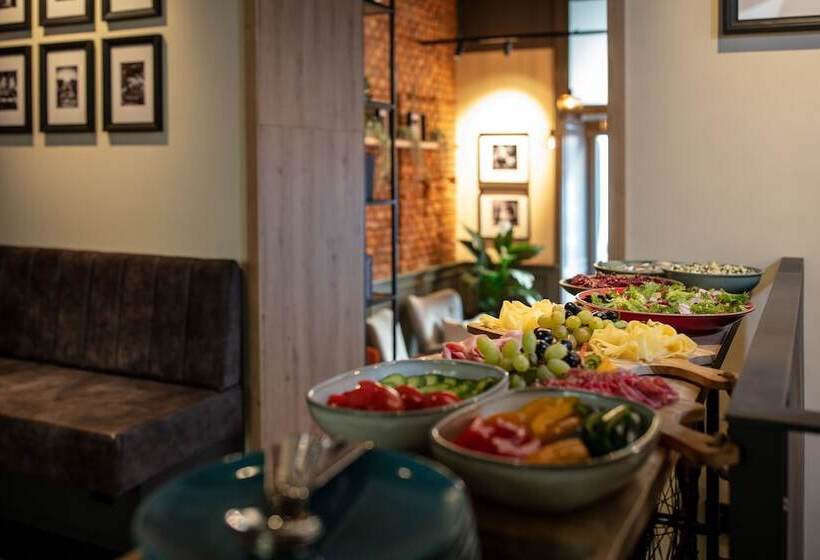 Fotos del hotel Mánes:  2