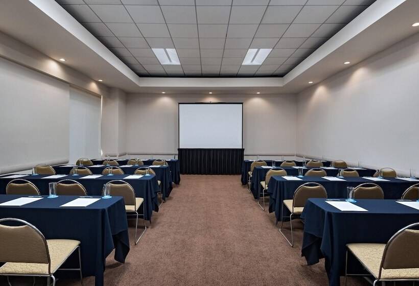 Fotos del hotel Four Points By Sheraton Galerias Monterrey:  2