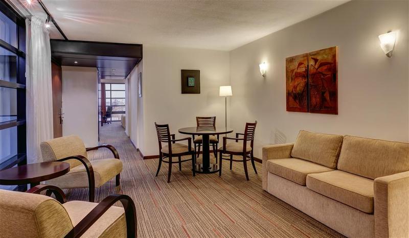 هتل Four Points by Sheraton Montevideo