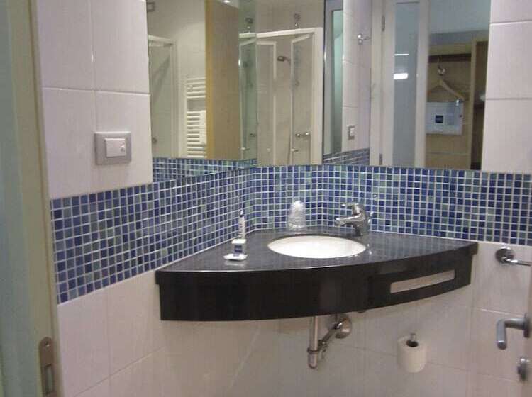 Fotos del hotel Ih S Milano Gioia:  12