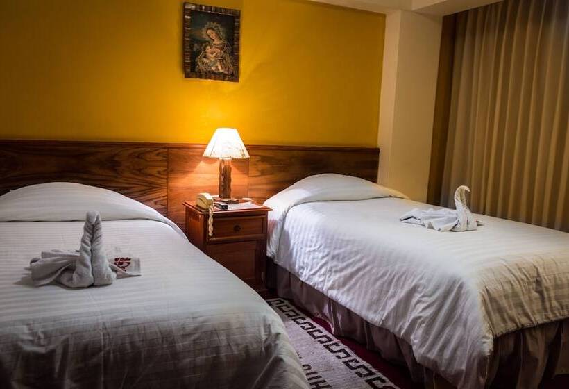 Kaaro Hotel El Buho