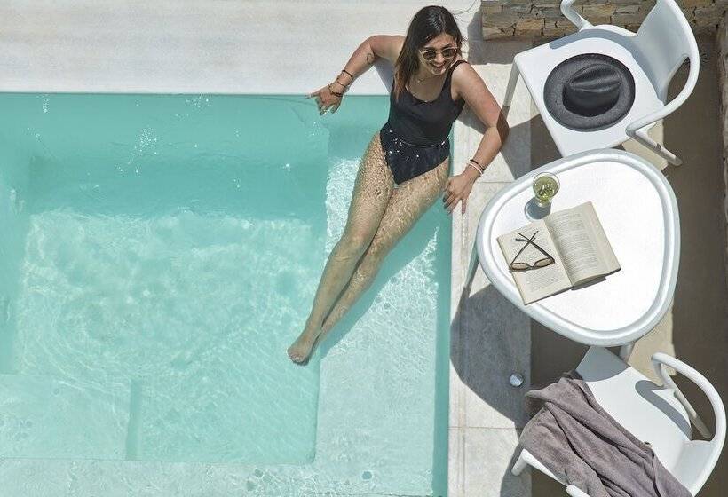 هتل Mykonos Kosmoplaz Beach Resort