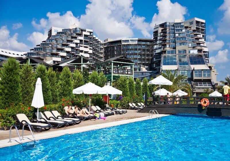 Limak Lara Deluxe Hotel & Resort Antalya