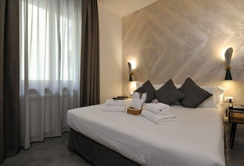 Fotos del hotel Lungarno Vespucci 50:  2