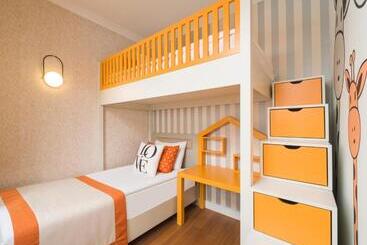 هتل Selectum Family Comfort Side