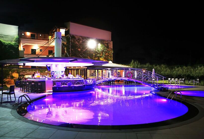 هتل Marigianna Apartments