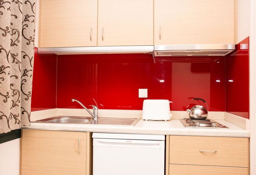 هتل Marigianna Apartments