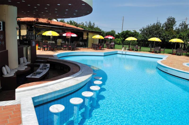هتل Marigianna Apartments