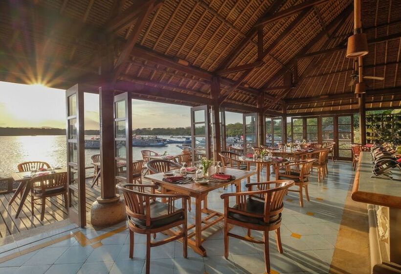 هتل Mimpi Resort Menjangan