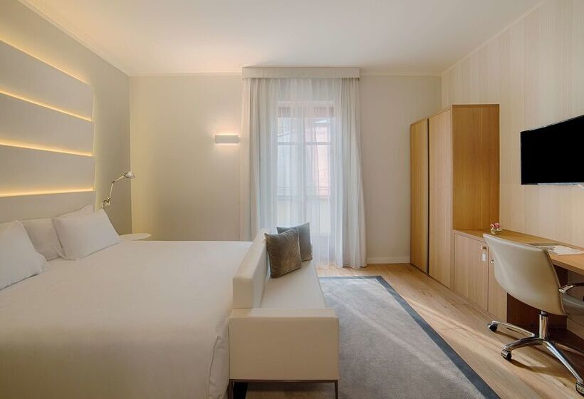 Hotell NH Collection Torino Santo Stefano