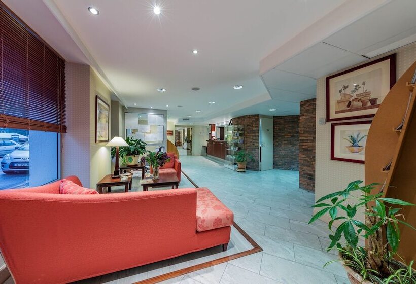 Noemys Neris Montlucon   Hotel Restaurant