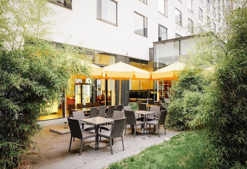 Fotos del hotel Orea  Angelo Praha:  3