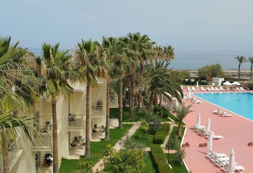 هتل Oscar Resort North Cyprus