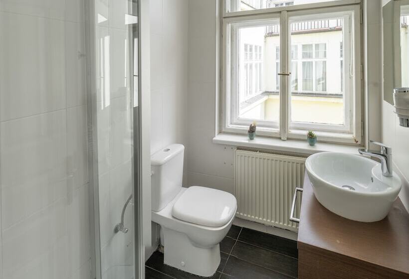 Fotos del hotel U Kocku:  24