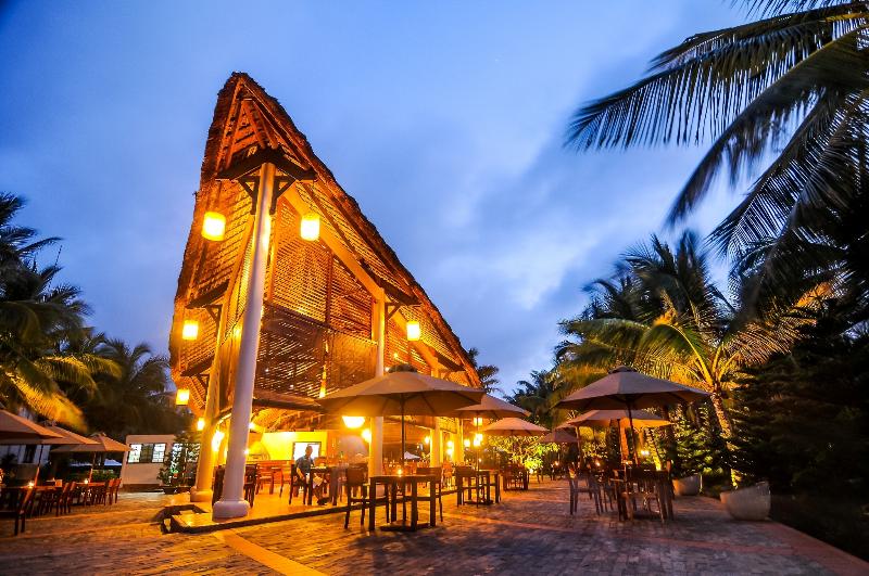 هتل Palm Garden Beach Resort & Spa