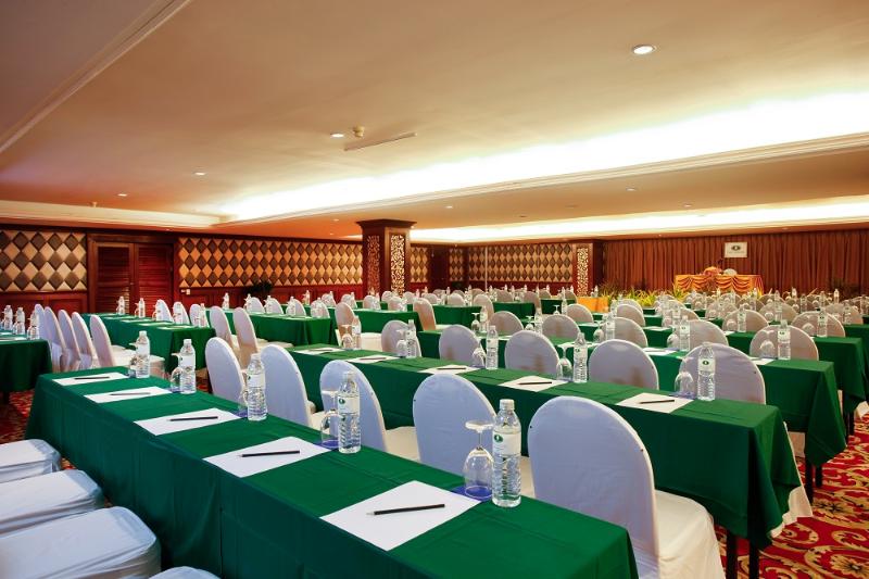 Fotos del hotel Phuket Graceland Resort And Spa:  10